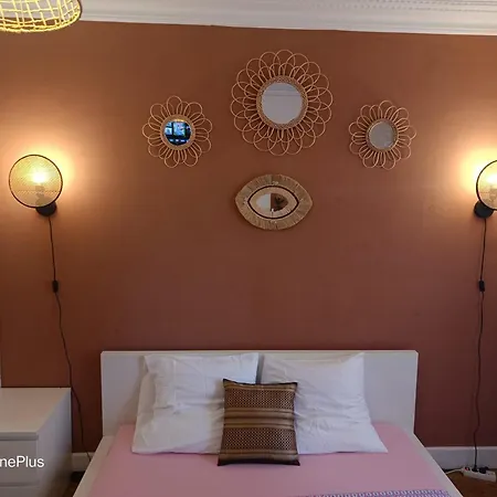 Séjour chez l'habitant Belle D'hôte Avec Balcon Privé - 3 Mins Gare - Genève Accès Direct Annemasse